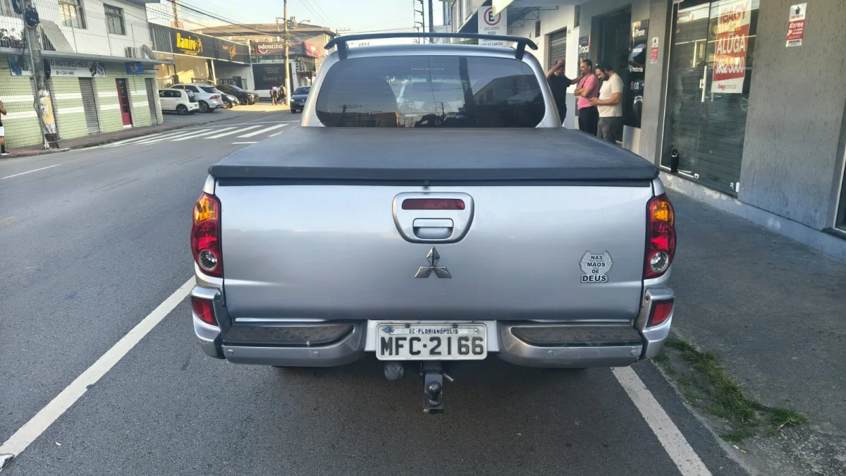 L200 TRITON HPE 3.2CD  TB INTER.DISEL  AUTOMÁTICO 2009 - Imagem 5