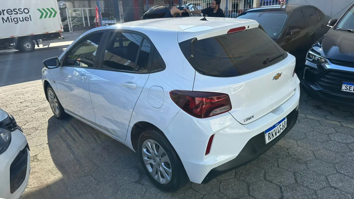 Onix 1.0 LT1 Mec Completo 2021 - Imagem 5