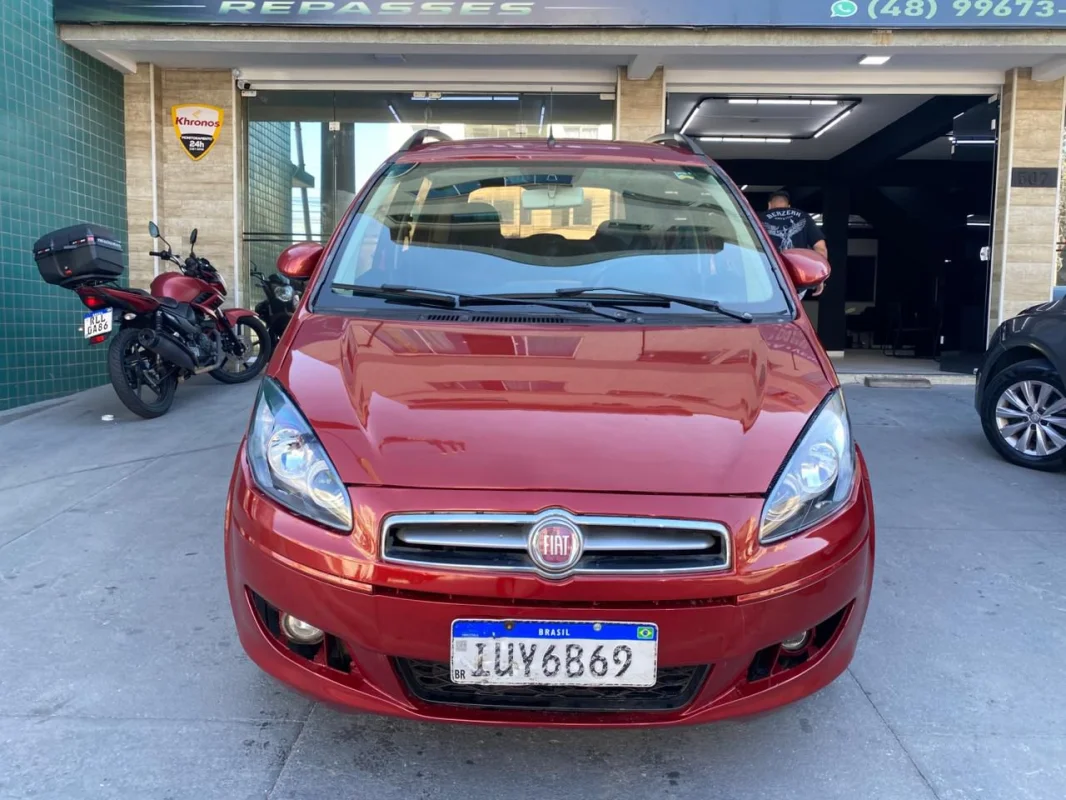 Idea 1.4 ATRACTTIVE completo manual 2014 - Imagem 2