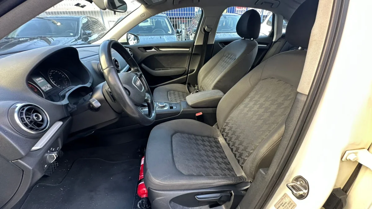 A3 Sedan 1.4| Attra. 16V TB FSI S-tronic 2015 - Imagem 9