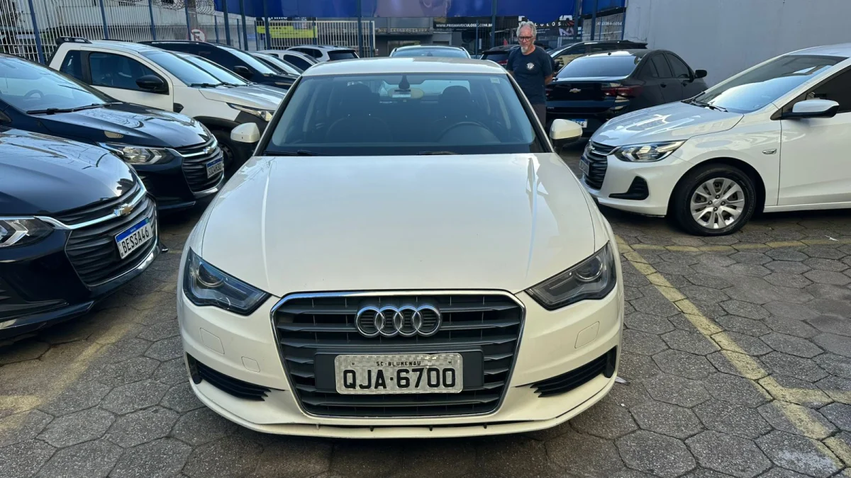 A3 Sedan 1.4| Attra. 16V TB FSI S-tronic 2015 - Imagem 2