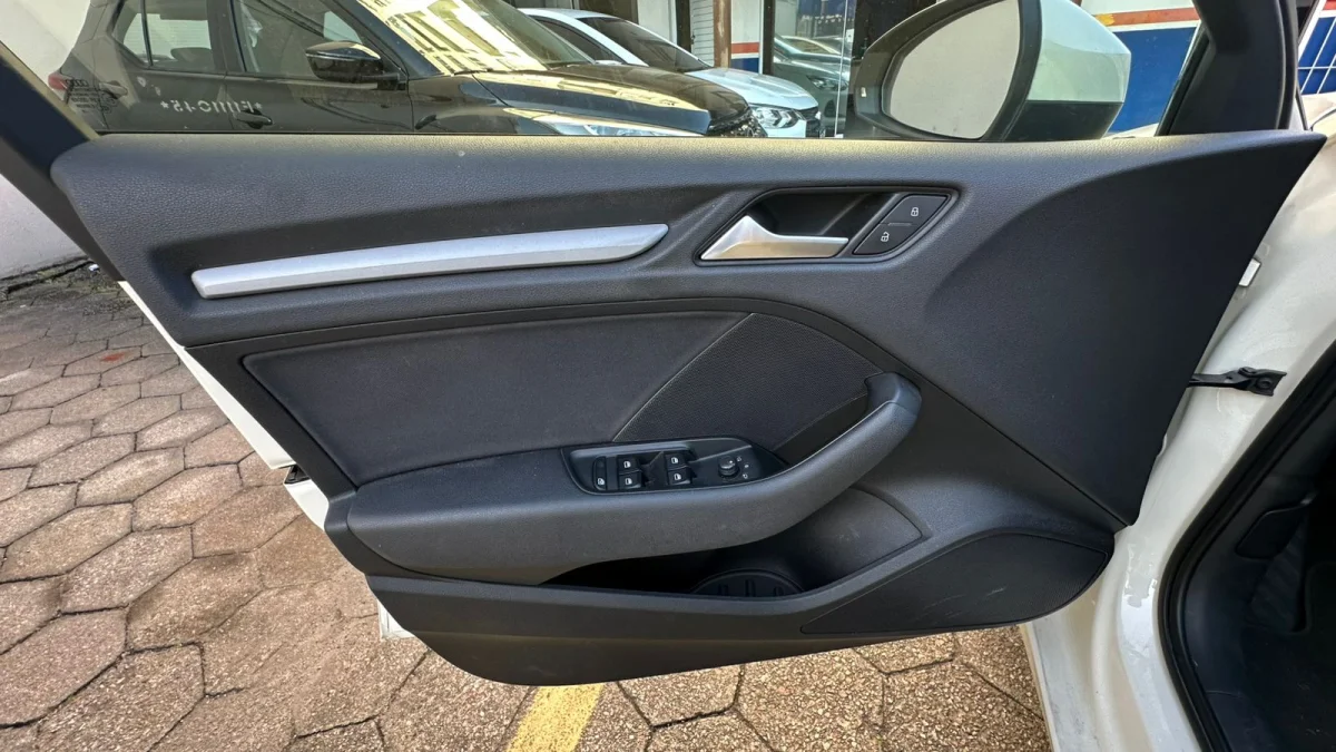 A3 Sedan 1.4| Attra. 16V TB FSI S-tronic 2015 - Imagem 15