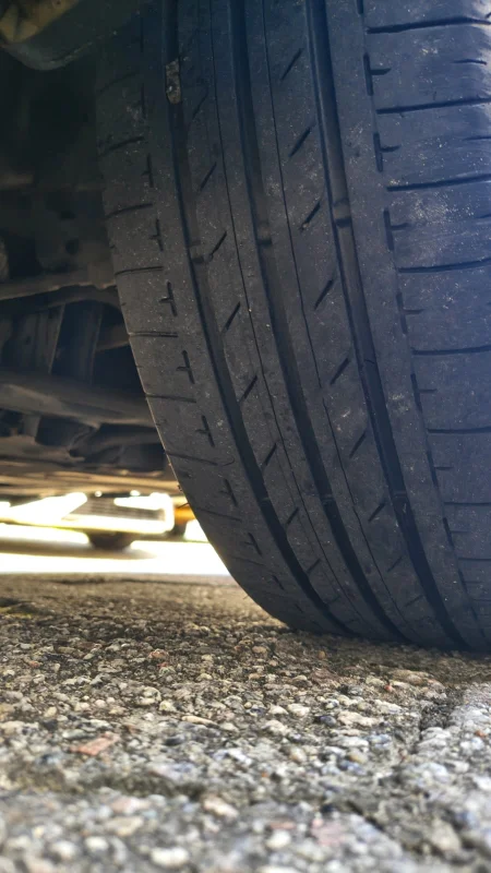 ONIX SEDAN PLUS LT 1.0 12V Flex 5p Mecânico 2023 - Imagem 8