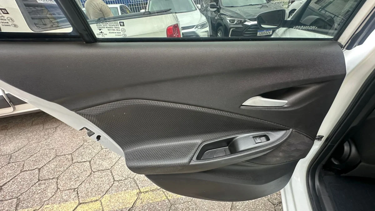 Onix 1.0 LT1 Mec Completo 2021 - Imagem 9