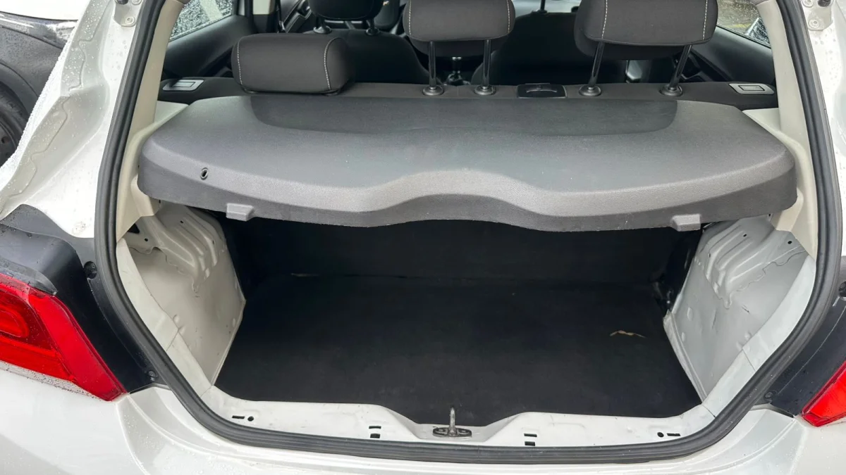 ONIX HATCH Joy 1.0 8V Flex 5p Mecânico 2020 - Imagem 10