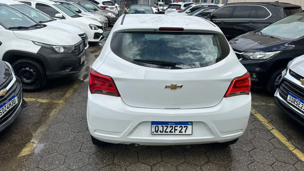 ONIX HATCH Joy 1.0 8V Flex 5p Mecânico 2020 - Imagem 6