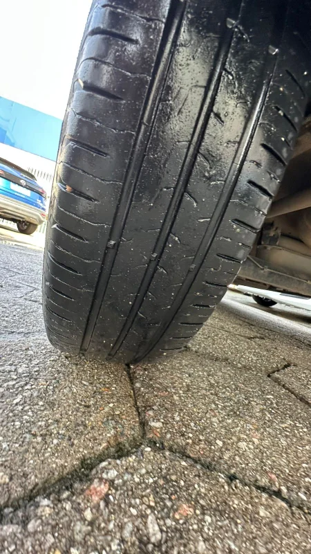 KWID OUTSIDER 1.0 Flex 12V 5p Mecânico 2023 - Imagem 12