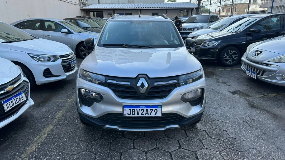 KWID OUTSIDER 1.0 Flex 12V 5p Mecânico 2023 - Imagem 2