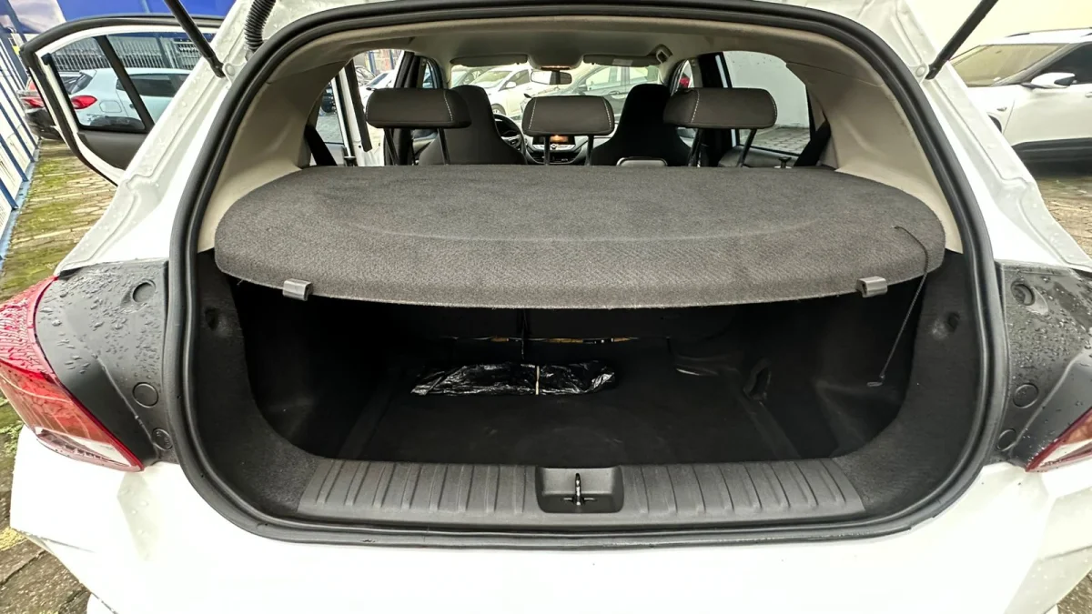 ONIX HATCH LT 1.0 12V flex 2022 - Imagem 10