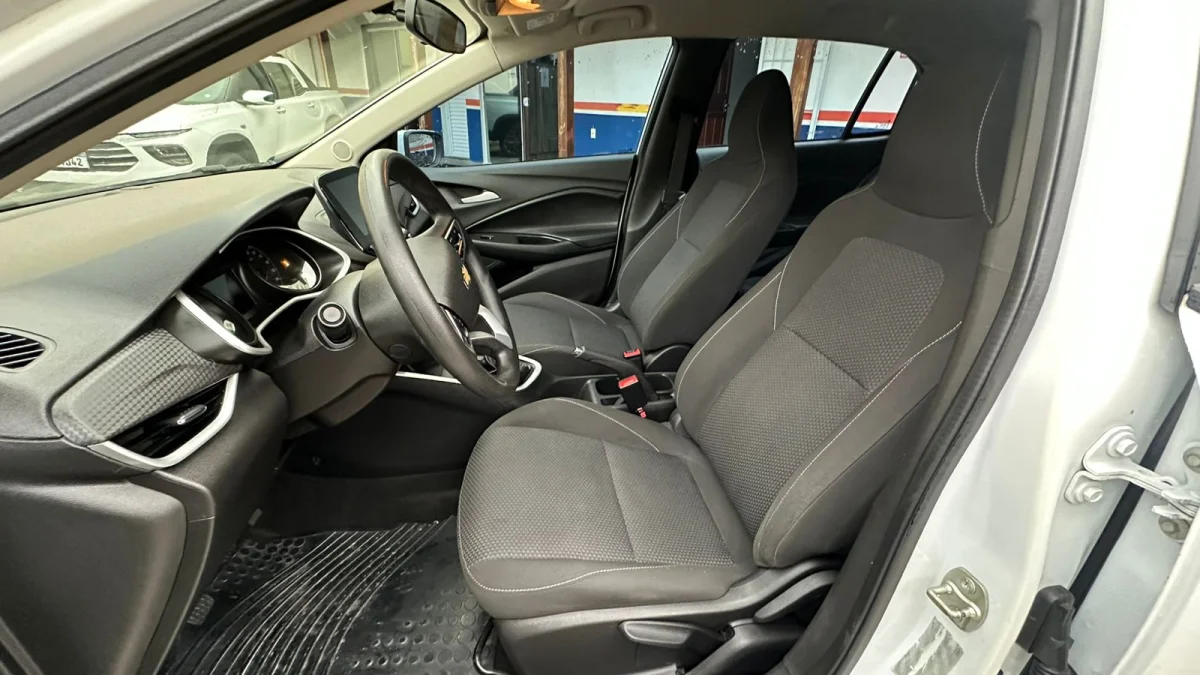 ONIX HATCH LT 1.0 12V flex 2022 - Imagem 9