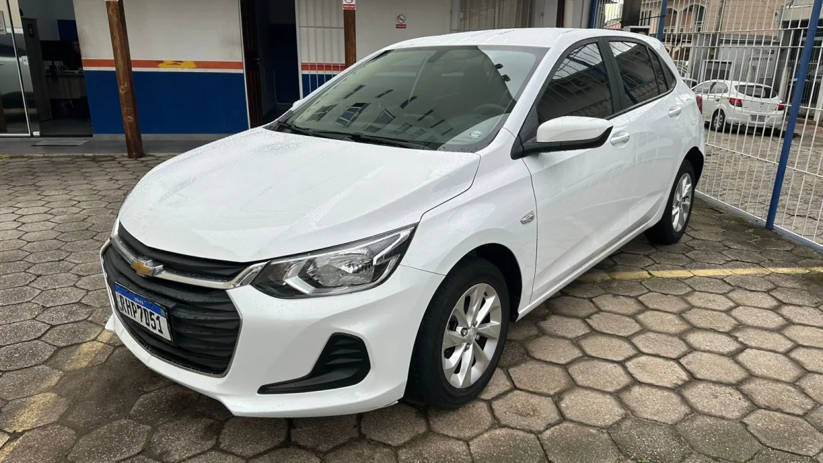 ONIX HATCH LT 1.0 12V flex 2022 - Imagem 4