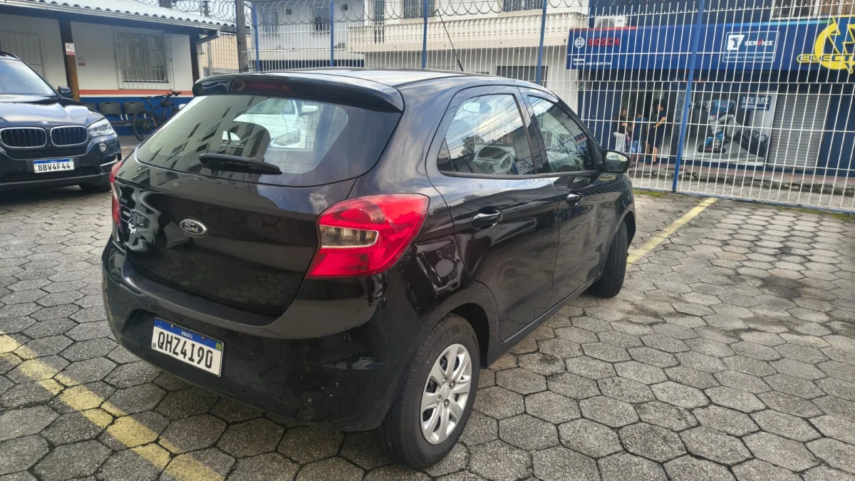 FORD KA 1.0 SE PLUS 5P FLEX 2017 - Imagem 3