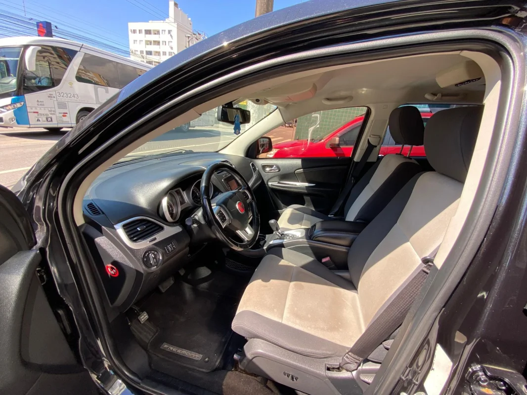 Freemont 2.4 completo automático 7 LUGARES 2012 - Imagem 9