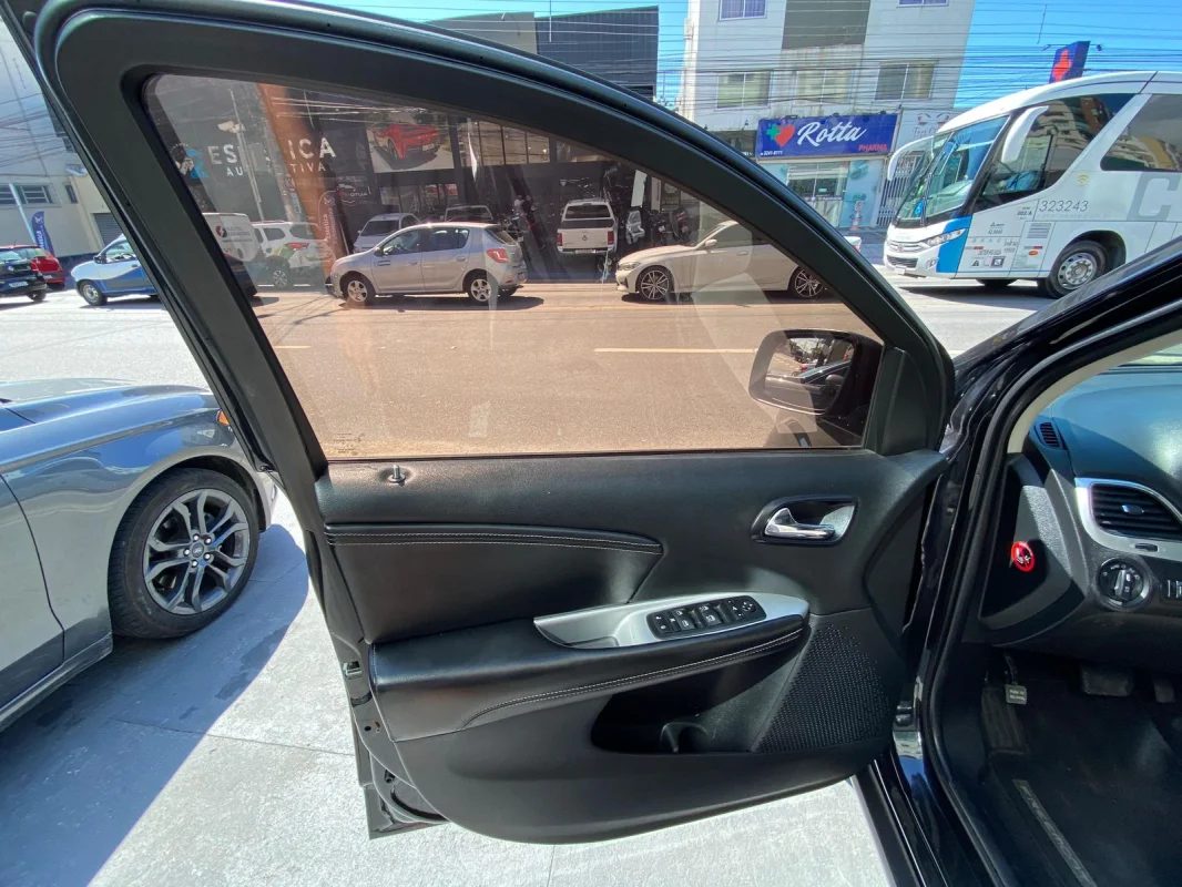 Freemont 2.4 completo automático 7 LUGARES 2012 - Imagem 13