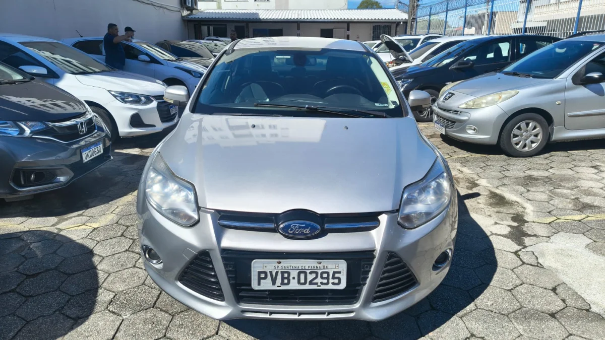 FOCUS TITANIUM PLUS 2.0 FLEX AUT 2015 - Imagem 2