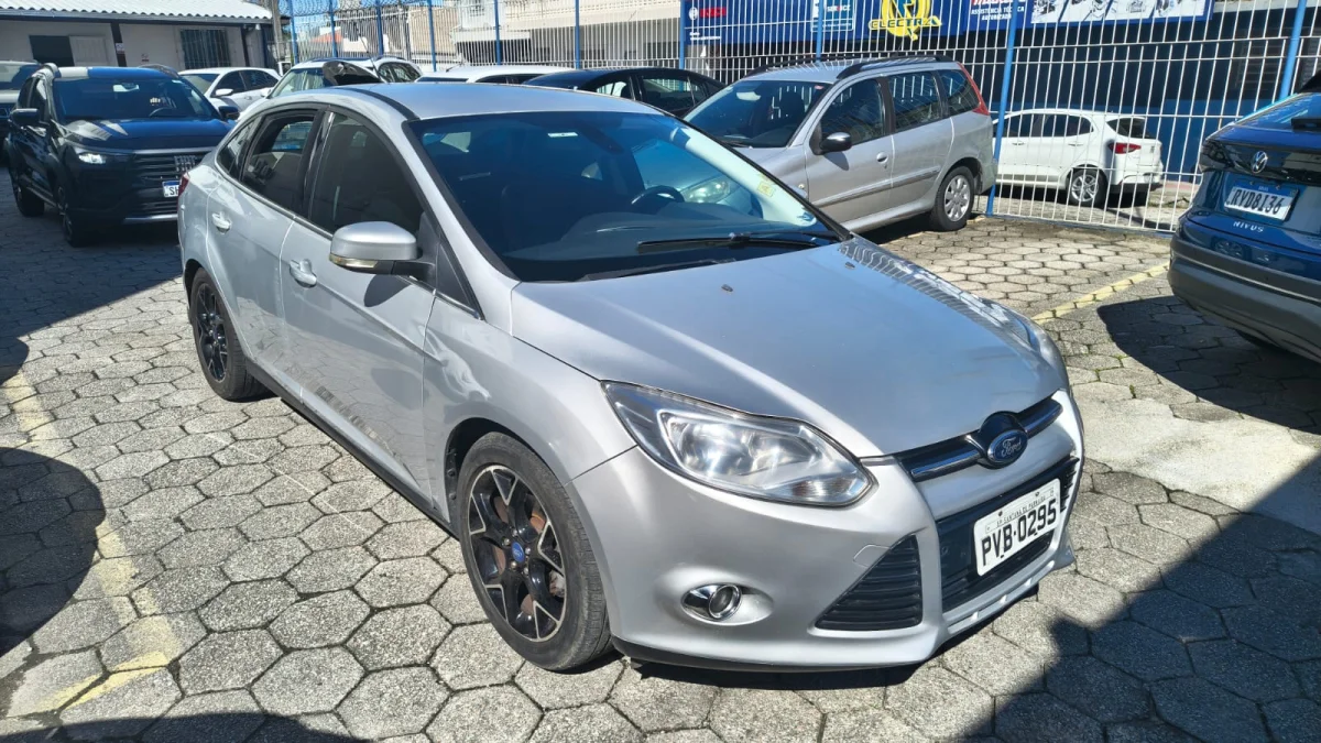 FOCUS TITANIUM PLUS 2.0 FLEX AUT 2015