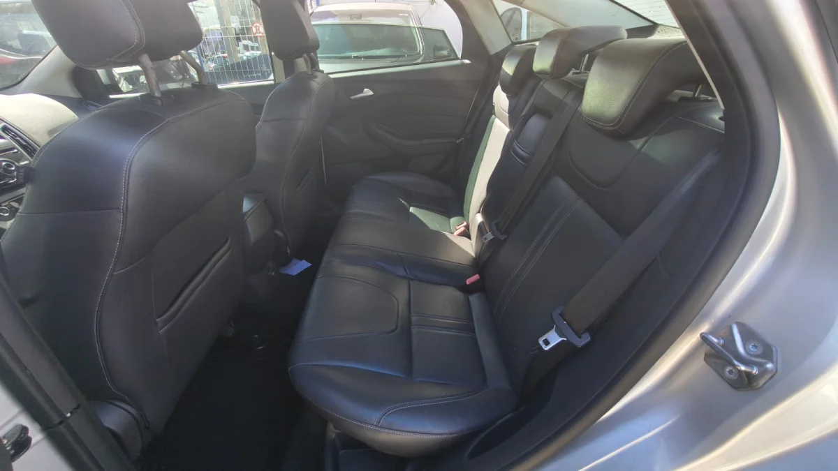 FOCUS TITANIUM PLUS 2.0 FLEX AUT 2015 - Imagem 8