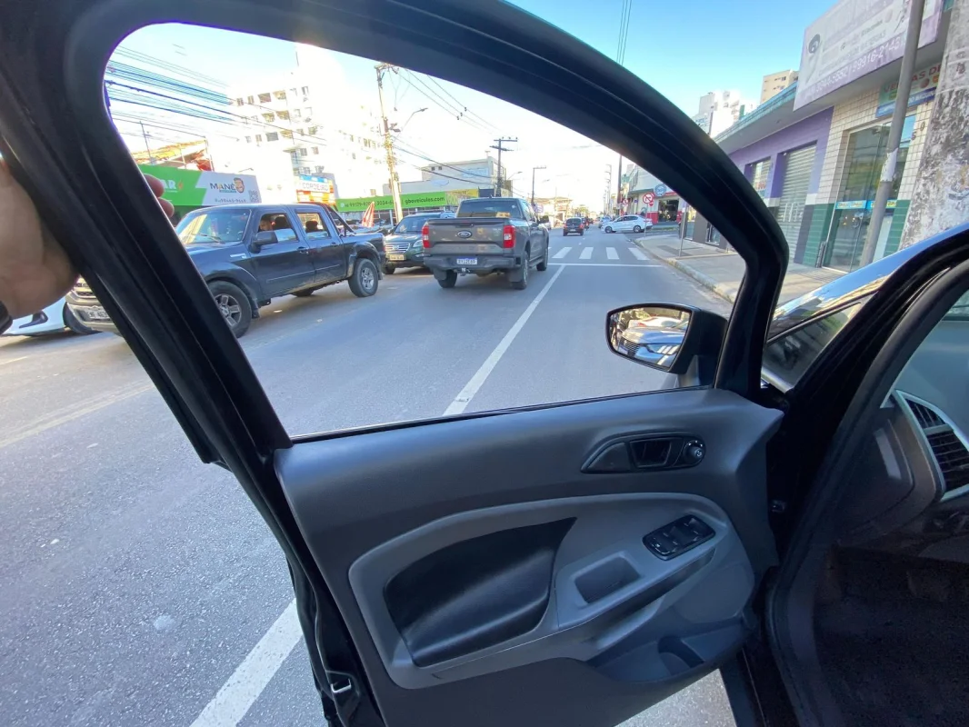 Ecosport SE 2.0 completo automático 2013 - Imagem 10