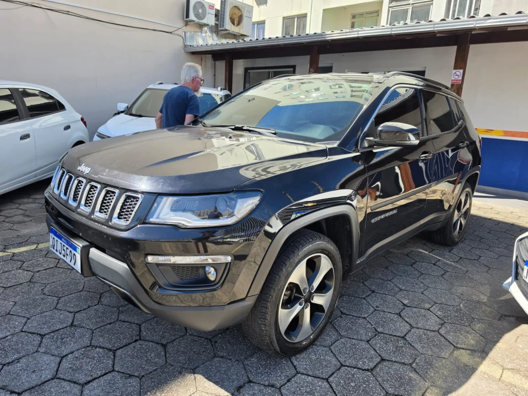 Compass Longitude 2.0 4x4 Diesel 2018 - Imagem 4