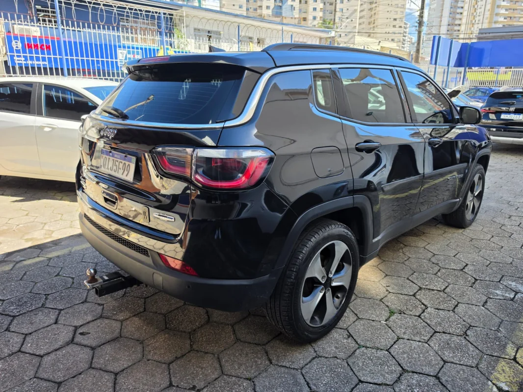 Compass Longitude 2.0 4x4 Diesel 2018 - Imagem 3