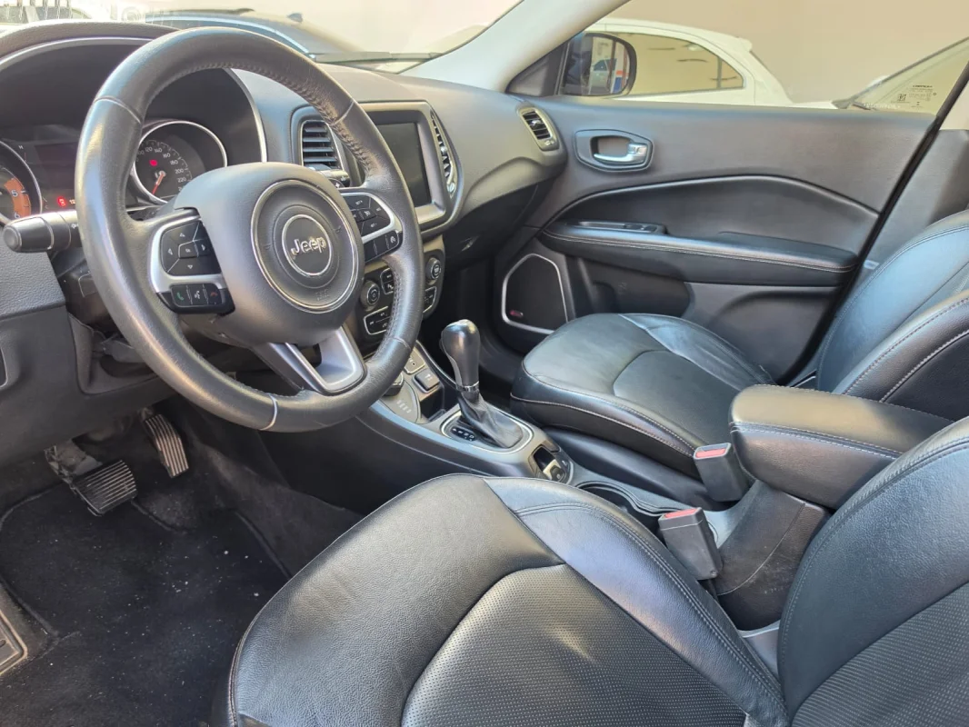 Compass Longitude 2.0 4x4 Diesel 2018 - Imagem 11