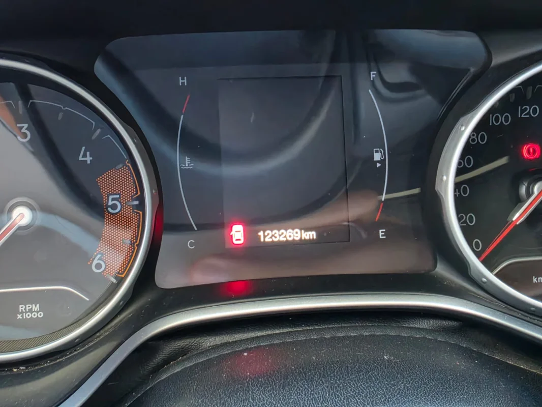 Compass Longitude 2.0 4x4 Diesel 2018 - Imagem 10