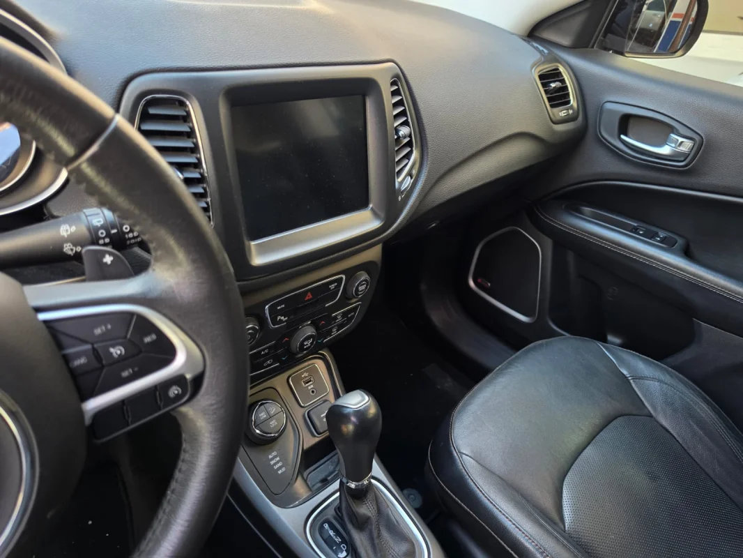 Compass Longitude 2.0 4x4 Diesel 2018 - Imagem 9