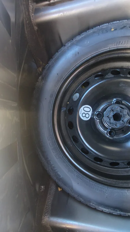 SANDERO E EDITION 1.0 FLEX 12V 5P MEC 2023 - Imagem 15