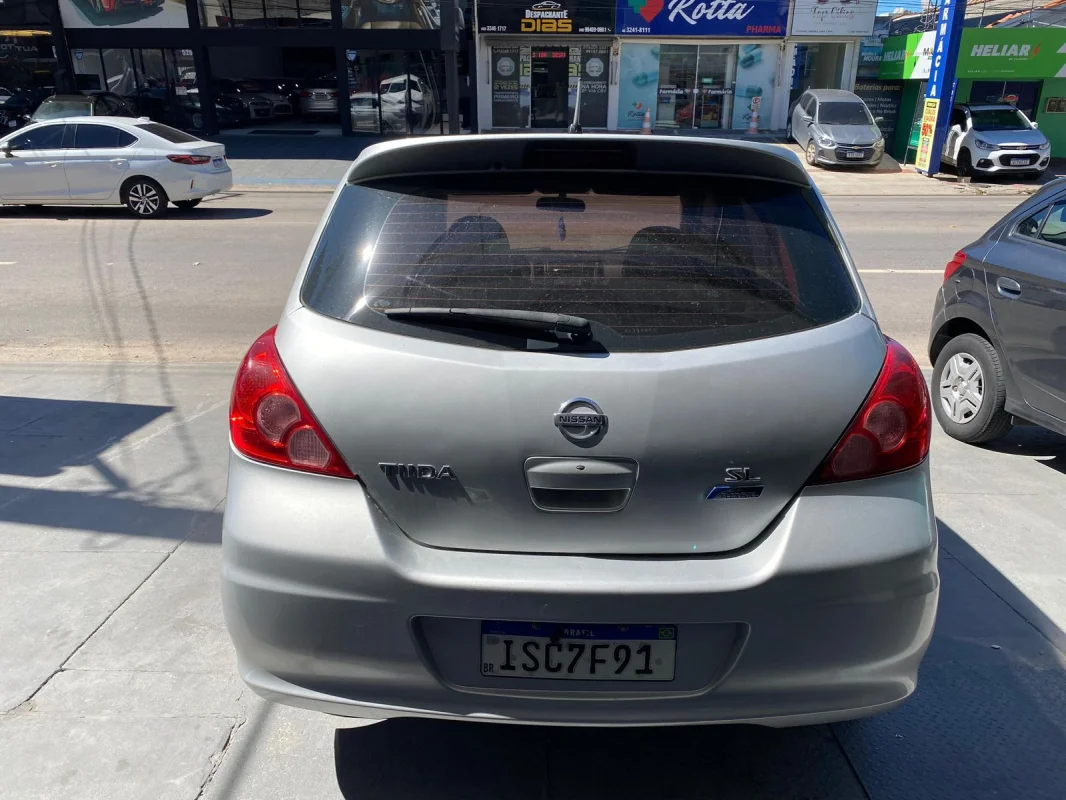 Tiida 1.8 SL completo automático 2012 - Imagem 6