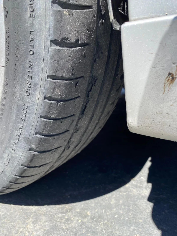 Tiida 1.8 SL completo automático 2012 - Imagem 14