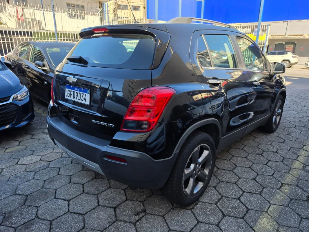 Tracker LTZ 1.8 Aut. Completa 2016 - Imagem 6