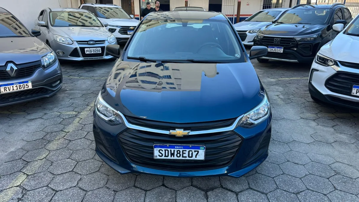 ONIX HATCH 1.0 12V Flex 5p Mecânico 2023 - Imagem 2