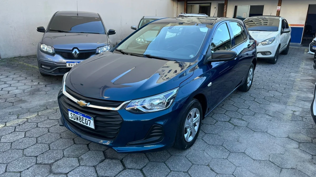 ONIX HATCH 1.0 12V Flex 5p Mecânico 2023 - Imagem 4