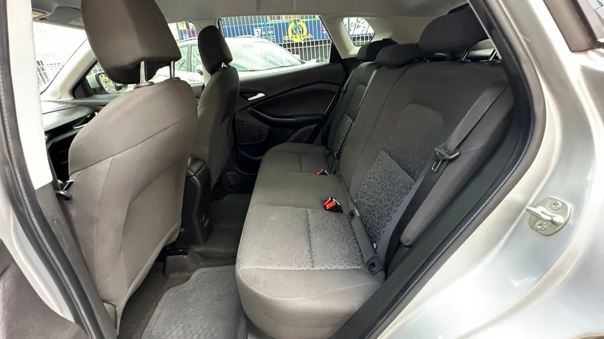 TRACKER 1.0 Turbo 12V Flex Automático 2023 - Imagem 8