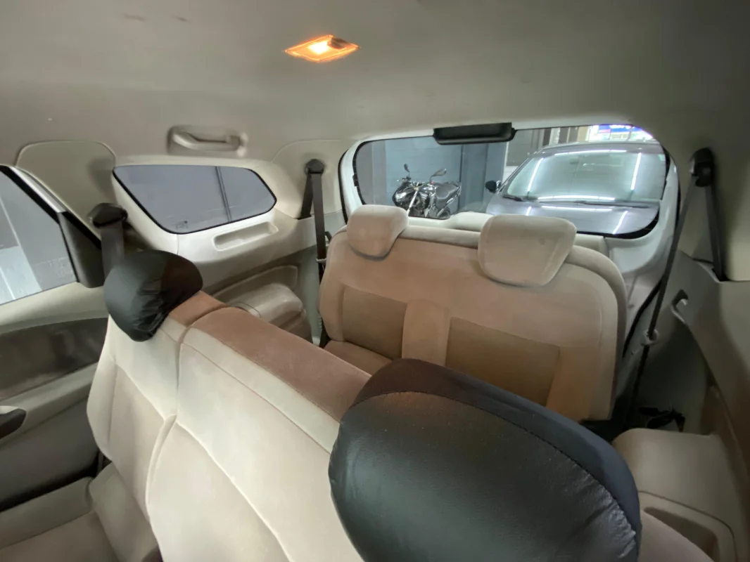 Spin LTZ 1.8 completo manual 7 LUGARES 2013 - Imagem 11