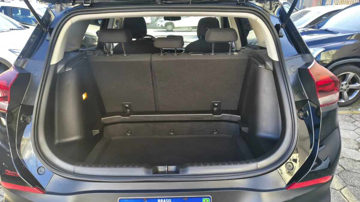 TRACKER 1.0 Turbo 12V Flex Automático 2023 - Imagem 11