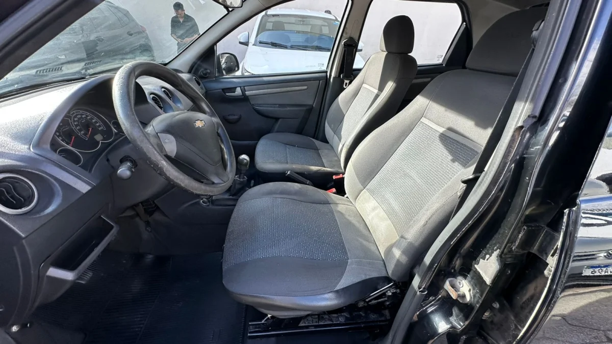 Celta Spirit/ LT 1.0 MPFI 8V FlexP. 5p COMPLETO 2014 - Imagem 9