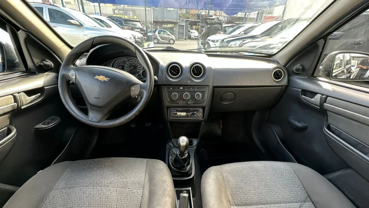 Celta Spirit/ LT 1.0 MPFI 8V FlexP. 5p COMPLETO 2014 - Imagem 7