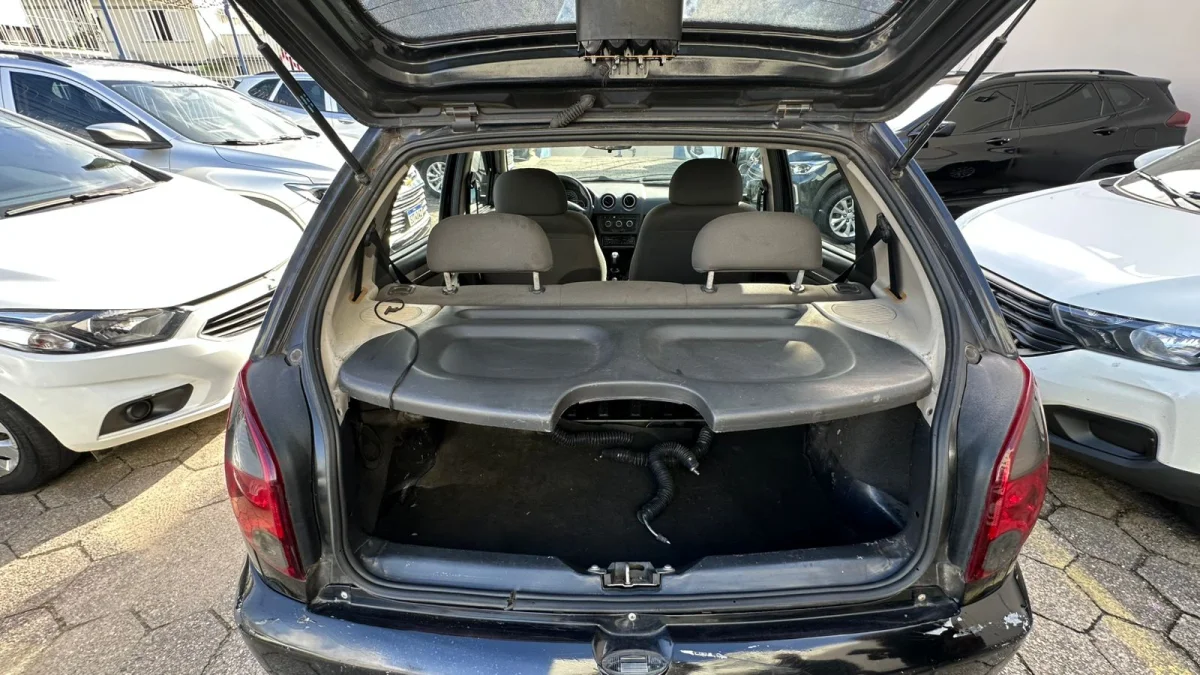 Celta Spirit/ LT 1.0 MPFI 8V FlexP. 5p COMPLETO 2014 - Imagem 11