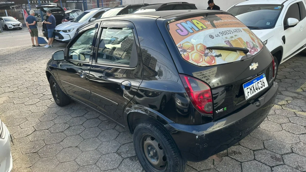 Celta Spirit/ LT 1.0 MPFI 8V FlexP. 5p COMPLETO 2014 - Imagem 5