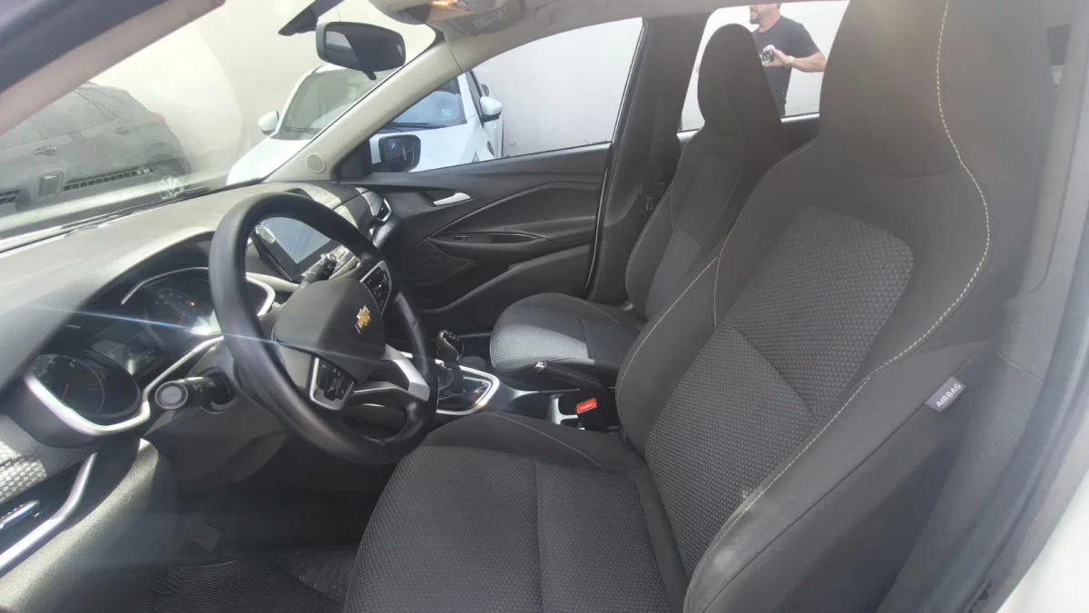 ONIX HATCH LT 1.0 12V FLEX 2022 - Imagem 8