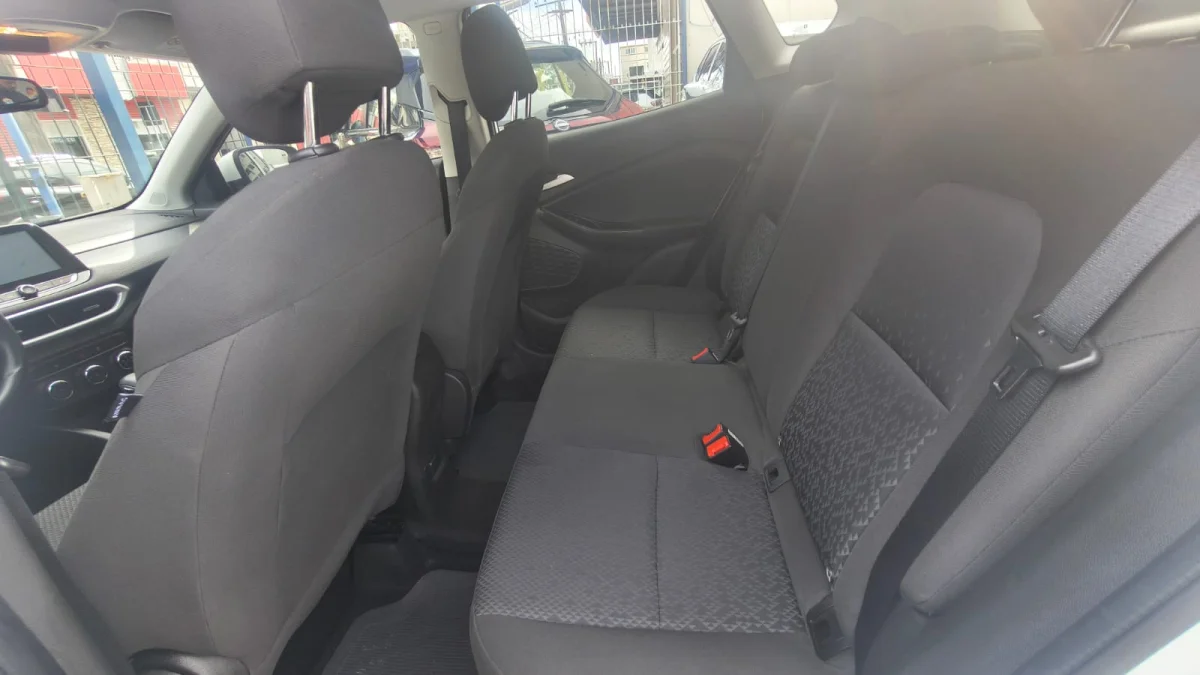 TRACKER 1.0 Turbo 12V Flex Automático 2023 - Imagem 8