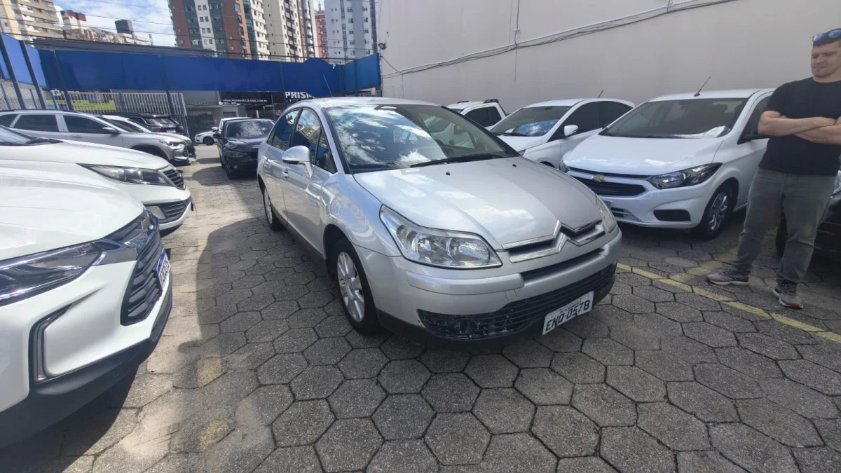 C4 PALLAS 2.0 AUTOMÁTICO 2010 