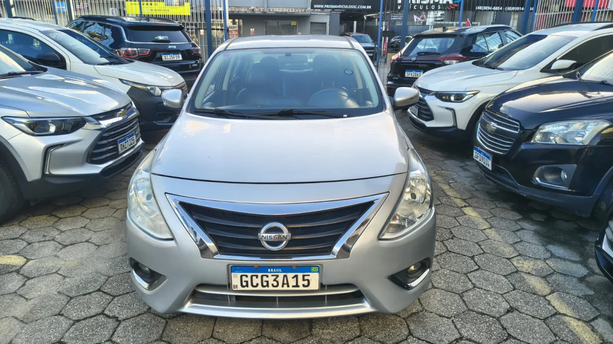 VERSA UNIQUE 1.6 16V FLEX GNV 2016  - Imagem 2