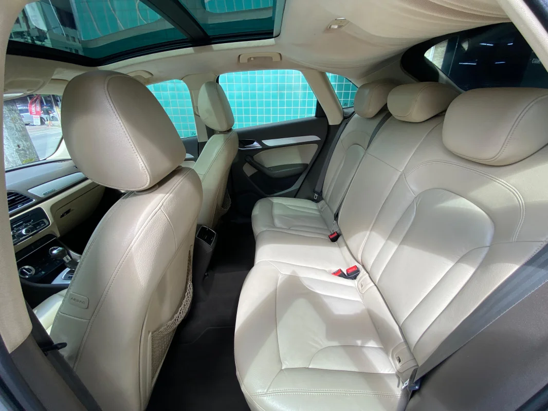 Q3 2.0 TFSI automática INTERNA CARAMELO + TETO SOLAR 2014 - Imagem 8