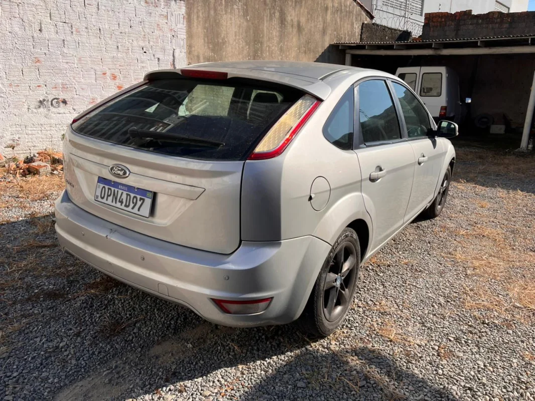 Focus 1.6 mec. Completo 2013 - Imagem 5