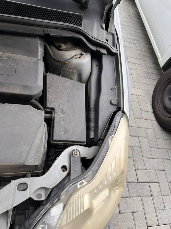 Focus 1.6 mec. Completo 2013 - Imagem 15