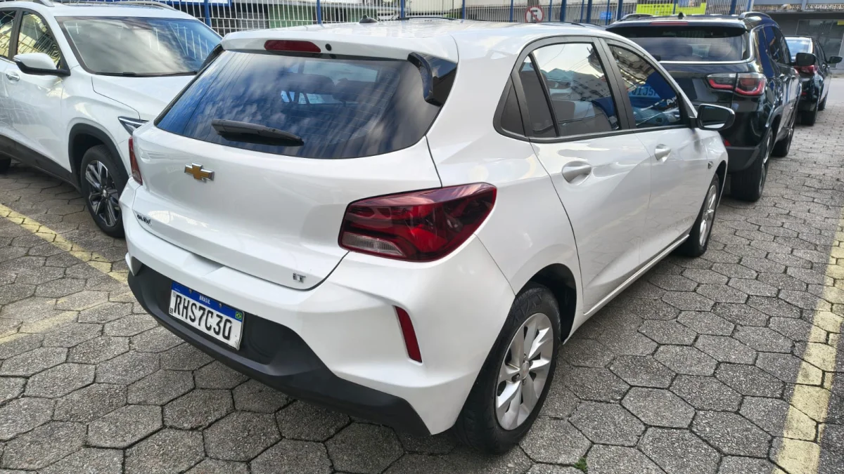 ONIX HATCH LT 1.0 12V FLEX 2022  - Imagem 3