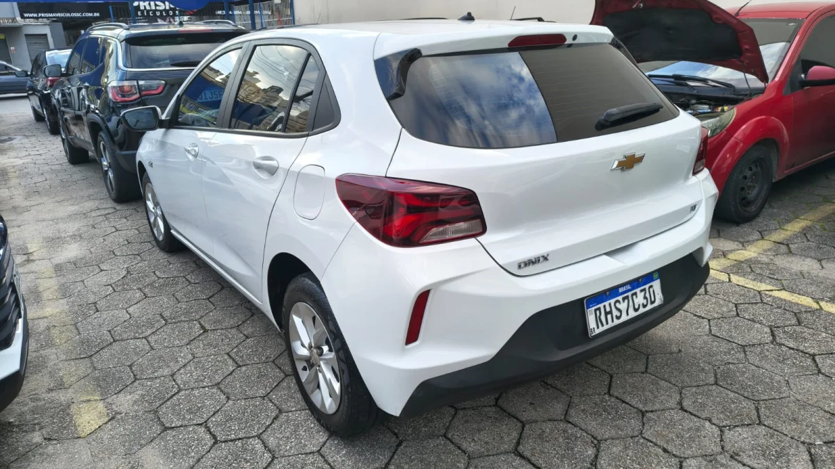 ONIX HATCH LT 1.0 12V FLEX 2022  - Imagem 5