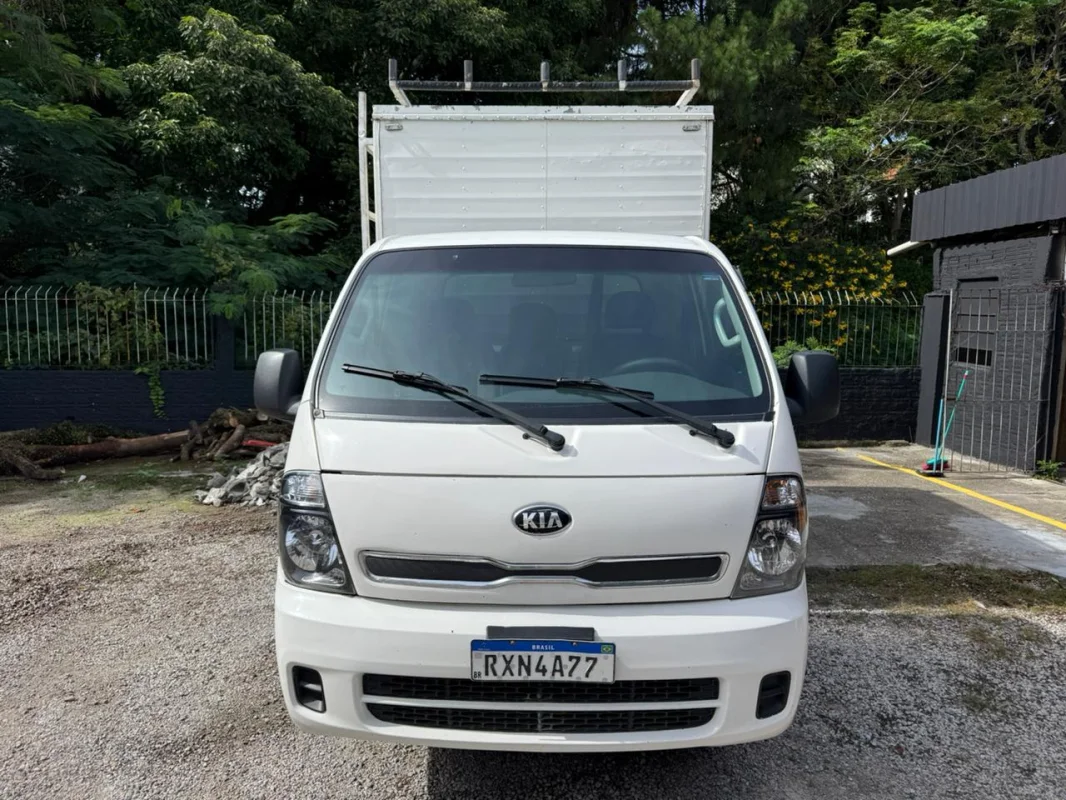 Bonto K-2500 2.5 Diesel Mec. Completa Baú 2022 - Imagem 2